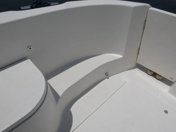 thumb_080876-meridian-yachts-459-cockpit-motoryacht