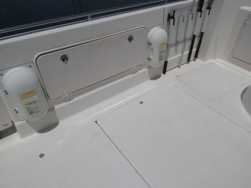 banner_080876-meridian-yachts-459-cockpit-motoryacht