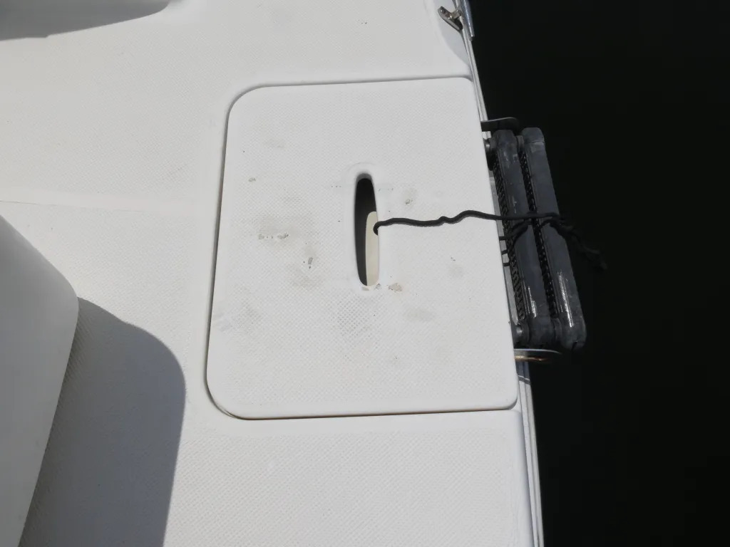 banner_080876-meridian-yachts-459-cockpit-motoryacht