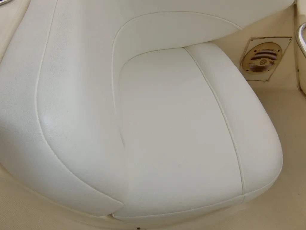 banner_080876-meridian-yachts-459-cockpit-motoryacht