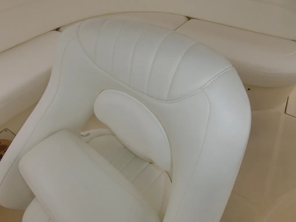 banner_080876-meridian-yachts-459-cockpit-motoryacht