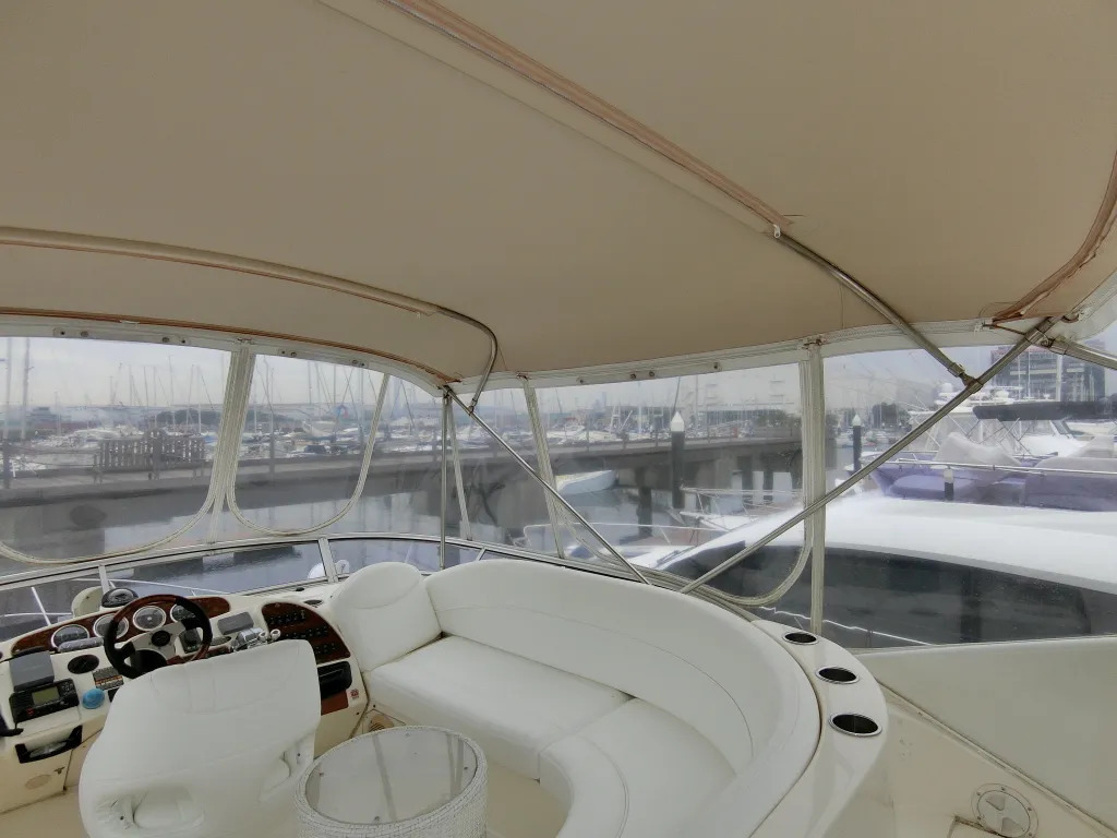 banner_080876-meridian-yachts-459-cockpit-motoryacht