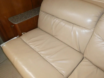 thumb_080876-meridian-yachts-459-cockpit-motoryacht
