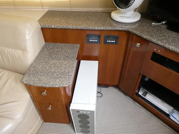 thumb_080876-meridian-yachts-459-cockpit-motoryacht