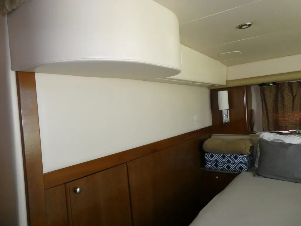 banner_080876-meridian-yachts-459-cockpit-motoryacht