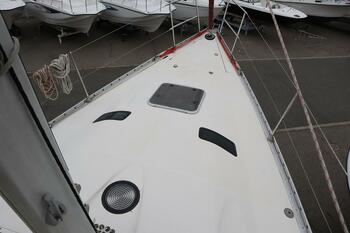 thumb_092994-beneteau-first-41-5-ra-cu