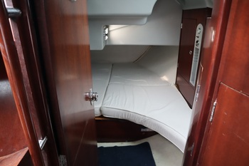 thumb_092994-beneteau-first-41-5-ra-cu