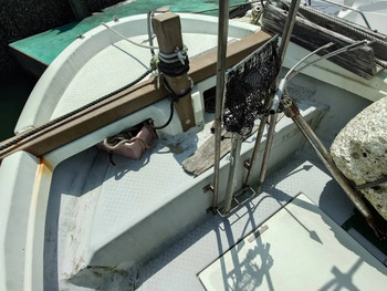 thumb_093005-yanmar-de27