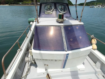 thumb_093005-yanmar-de27