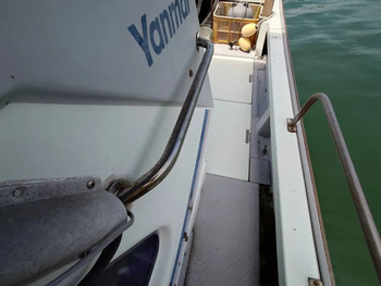 thumb_093005-yanmar-de27