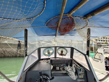 thumb_093005-yanmar-de27