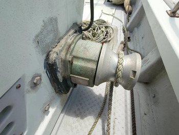 thumb_093005-yanmar-de27