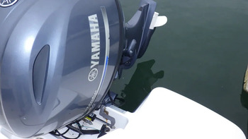 thumb_093026-yamaha-sr-x
