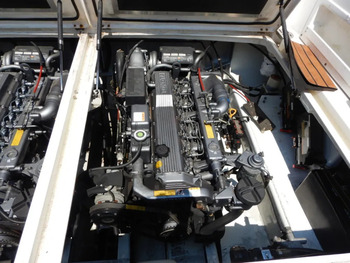 thumb_093027-toyota-ponam-28gii