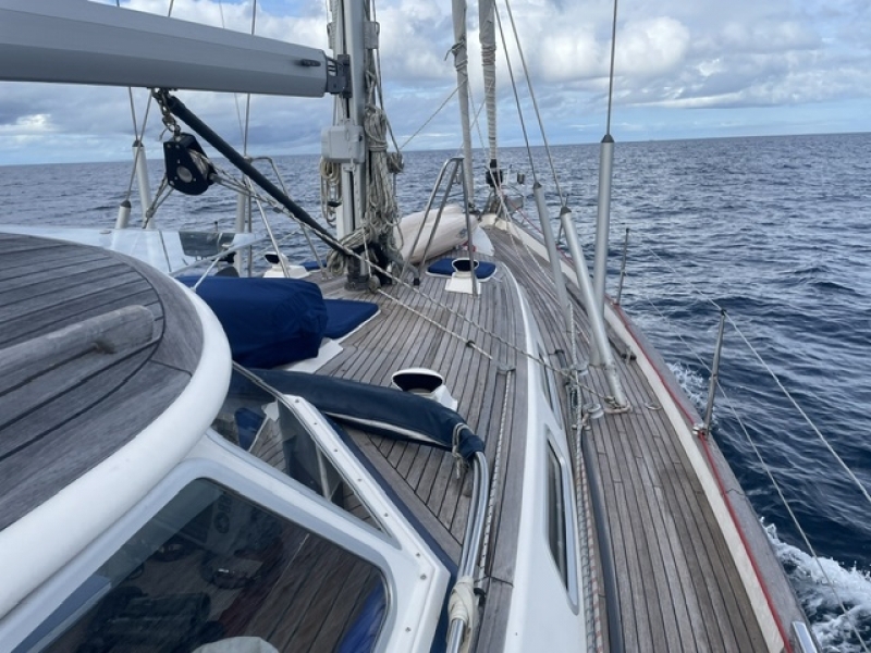 banner_093047-hallberg-rassy-48