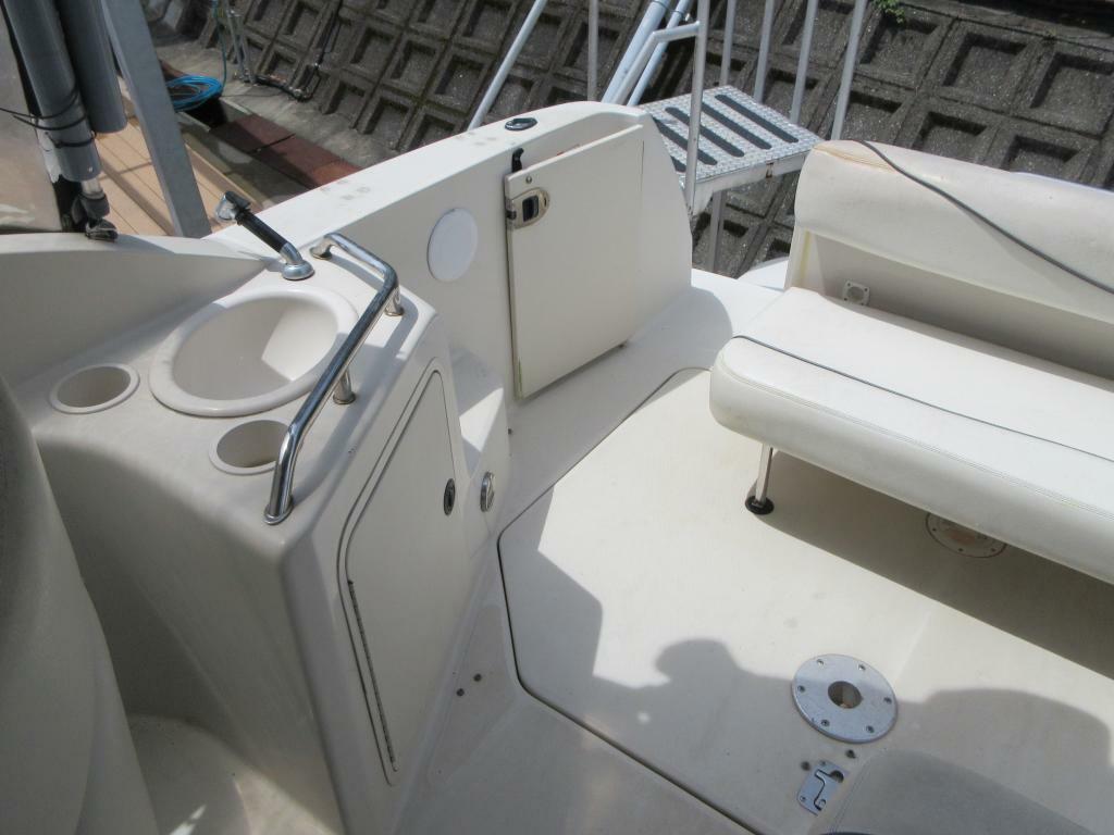 banner_093094-sea-ray-240-sundancer