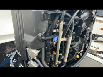 thumb_093105-yamaha-uf-25