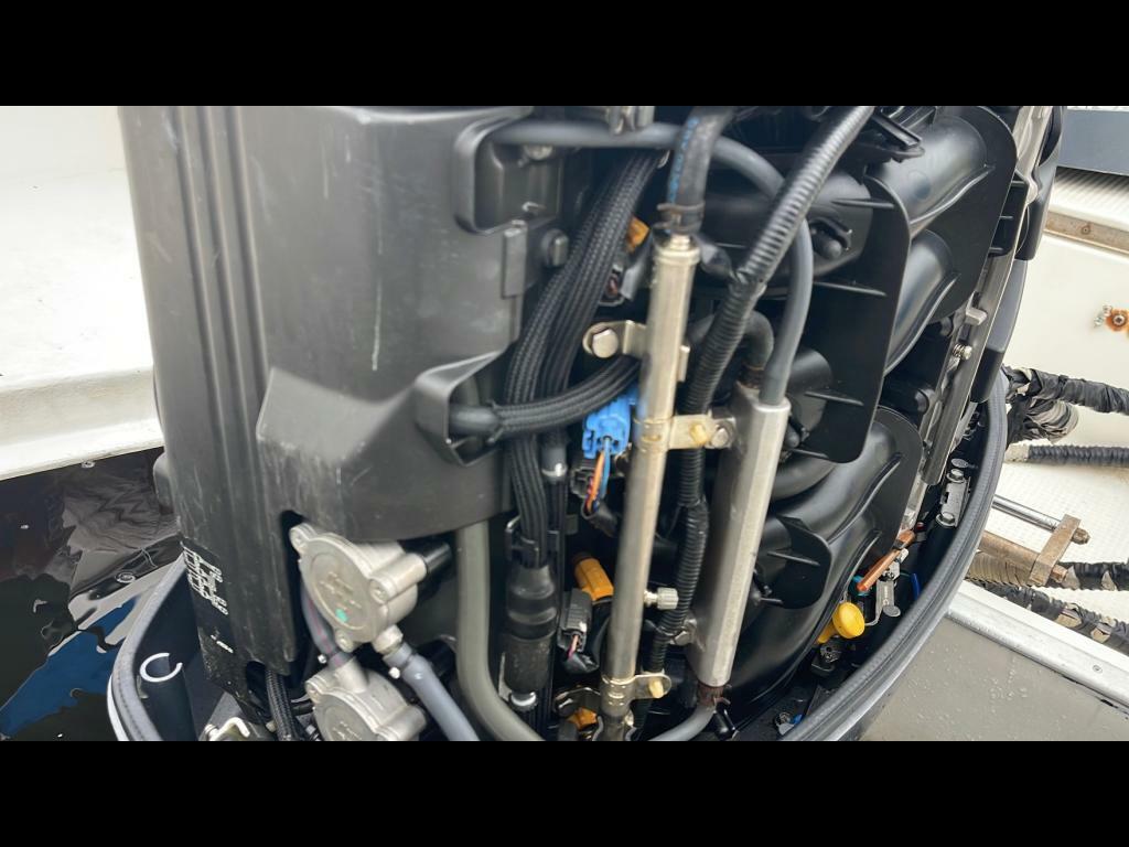 banner_093105-yamaha-uf-25