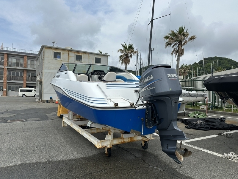 banner_093234-yamaha-sr-23