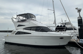 thumb_093233-carver-yachts-38-super-sport