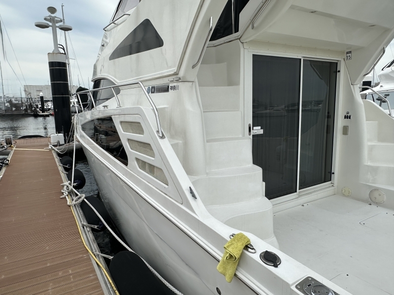 banner_093233-carver-yachts-38-super-sport