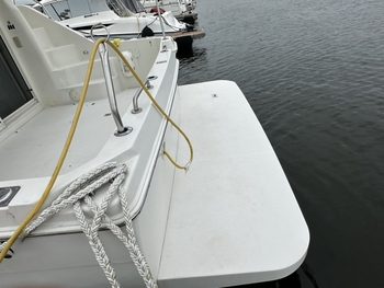 thumb_093233-carver-yachts-38-super-sport