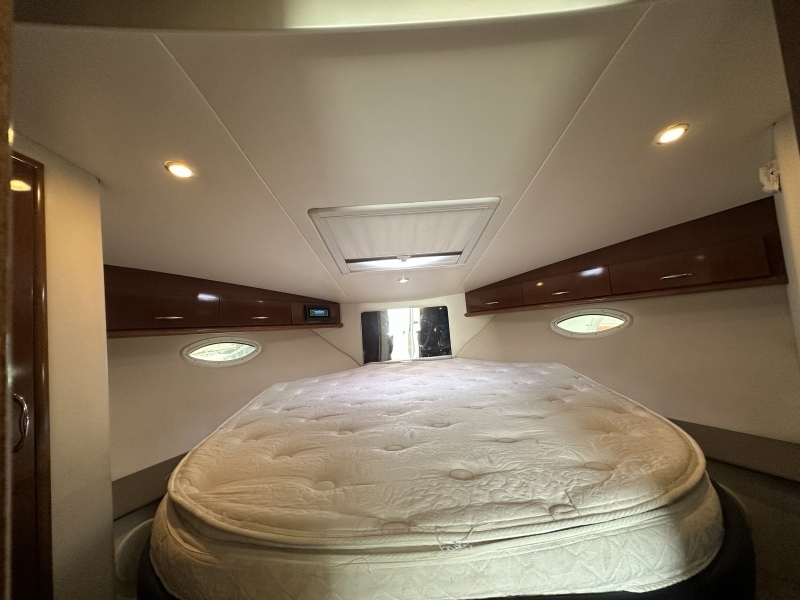 banner_093233-carver-yachts-38-super-sport