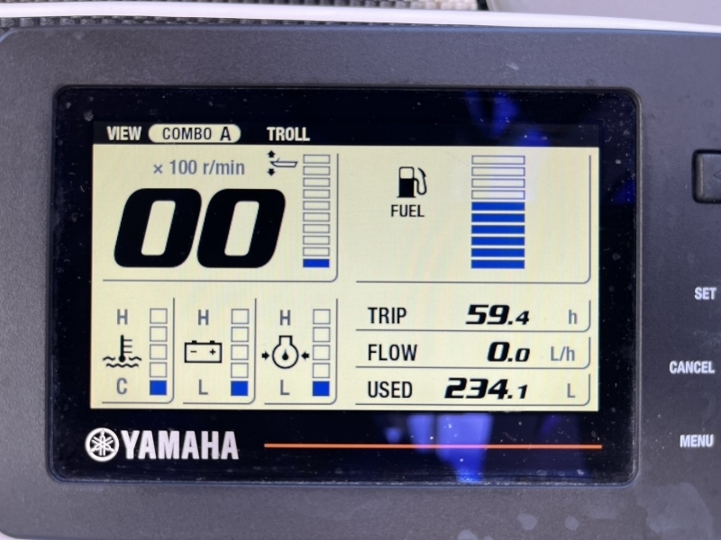 banner_093265-yamaha-sr-x-24
