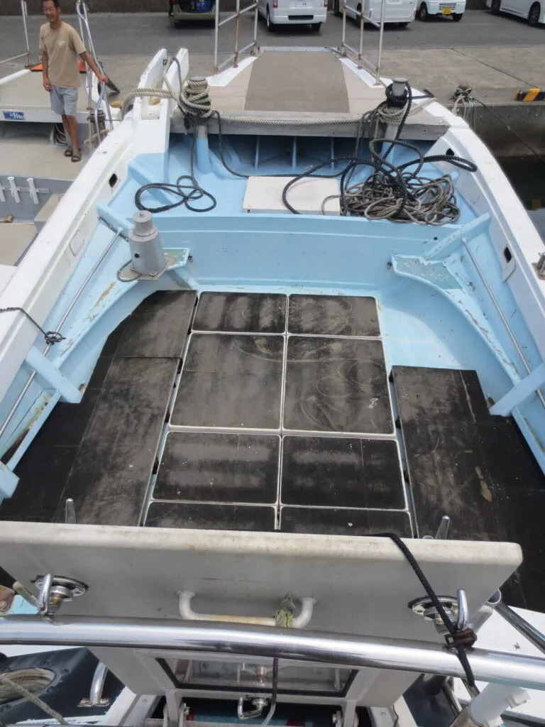 banner_093268-urasoe-shipyard-fishing-vessel