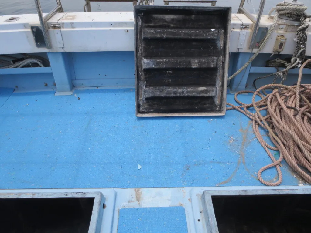 banner_093268-urasoe-shipyard-fishing-vessel