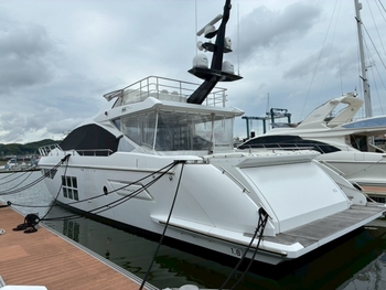 thumb_093387-azimut-yachts-s7