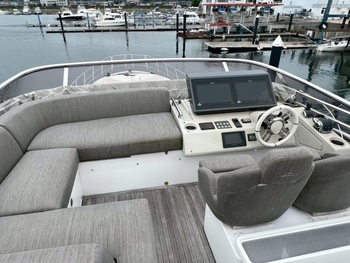 thumb_093387-azimut-yachts-s7