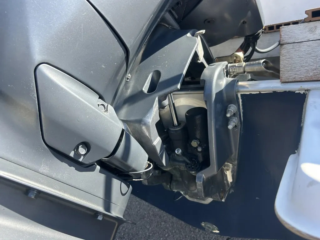 banner_093393-yamaha-fr-25