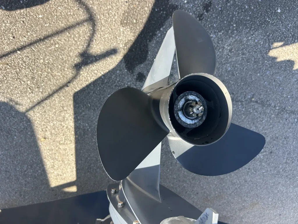 banner_093393-yamaha-fr-25