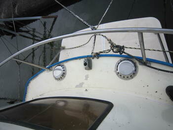 thumb_093406-albin-marine-25