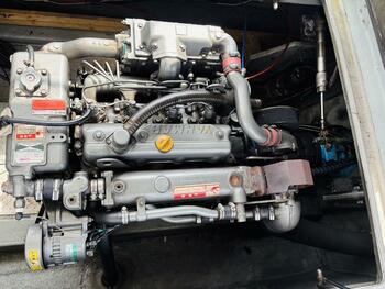 thumb_093407-yanmar-de28dz