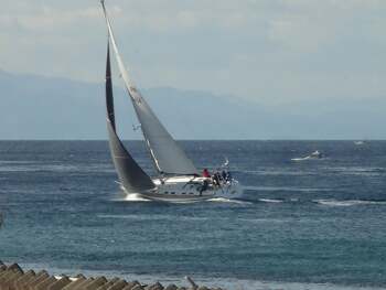 thumb_093438-beneteau-first-45