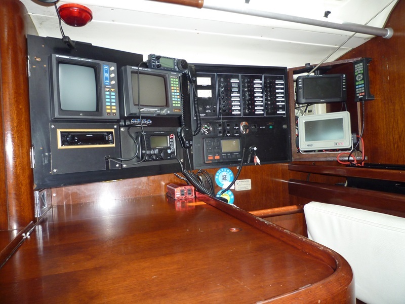 banner_093438-beneteau-first-45