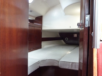 thumb_093438-beneteau-first-45