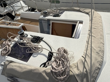 thumb_093439-dufour-yachts-36