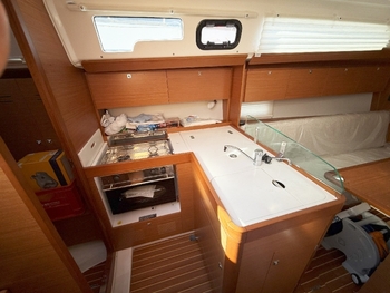 thumb_093439-dufour-yachts-36