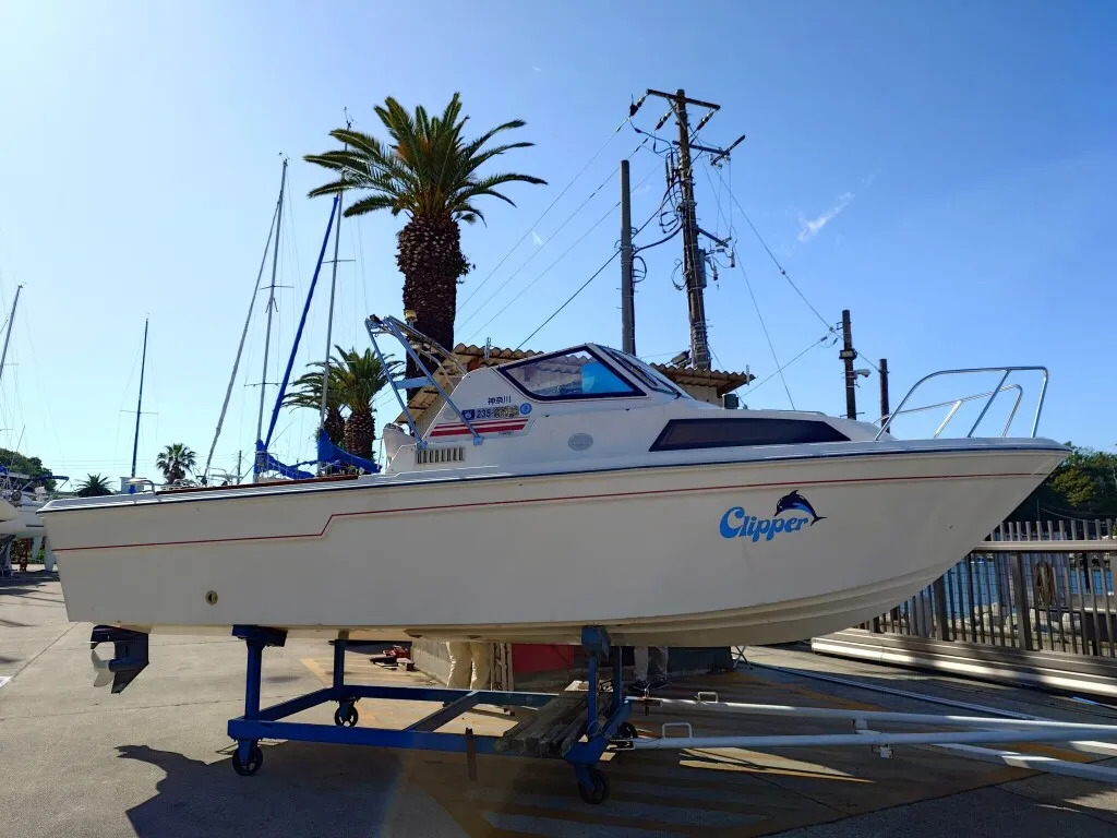 banner_093445-yamaha-f-23