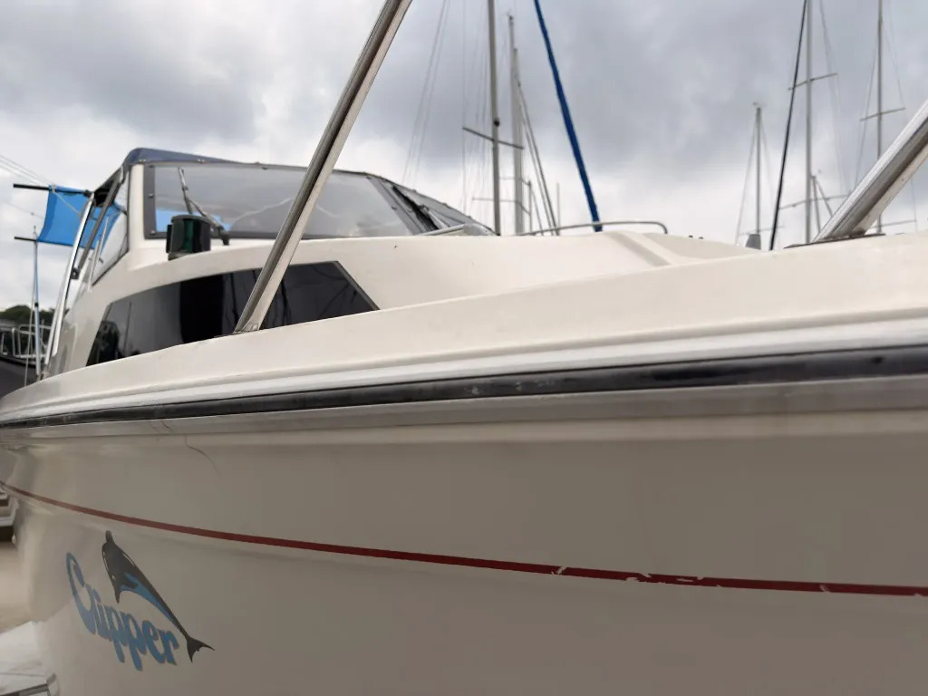 banner_093445-yamaha-f-23