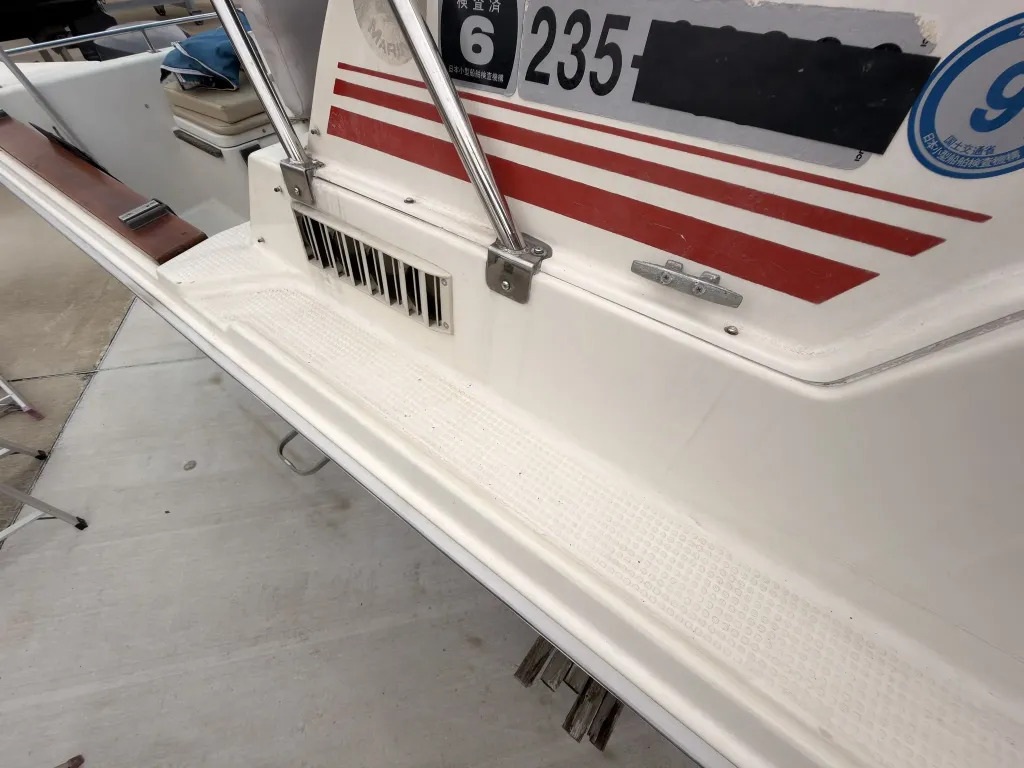 banner_093445-yamaha-f-23