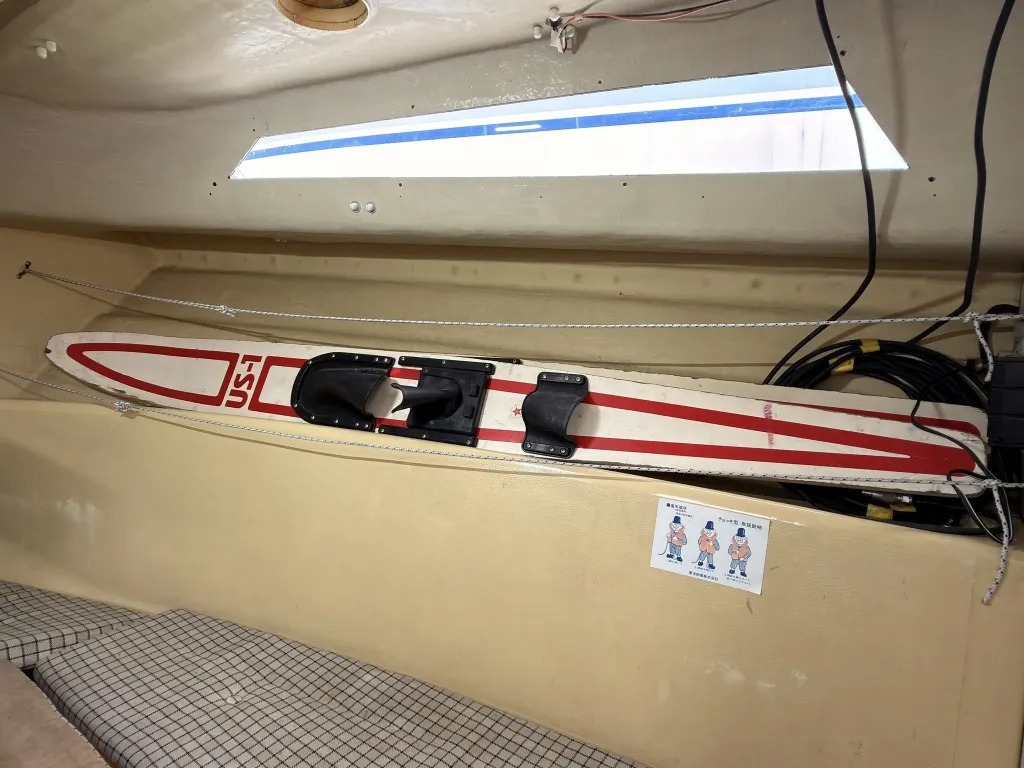 banner_093445-yamaha-f-23