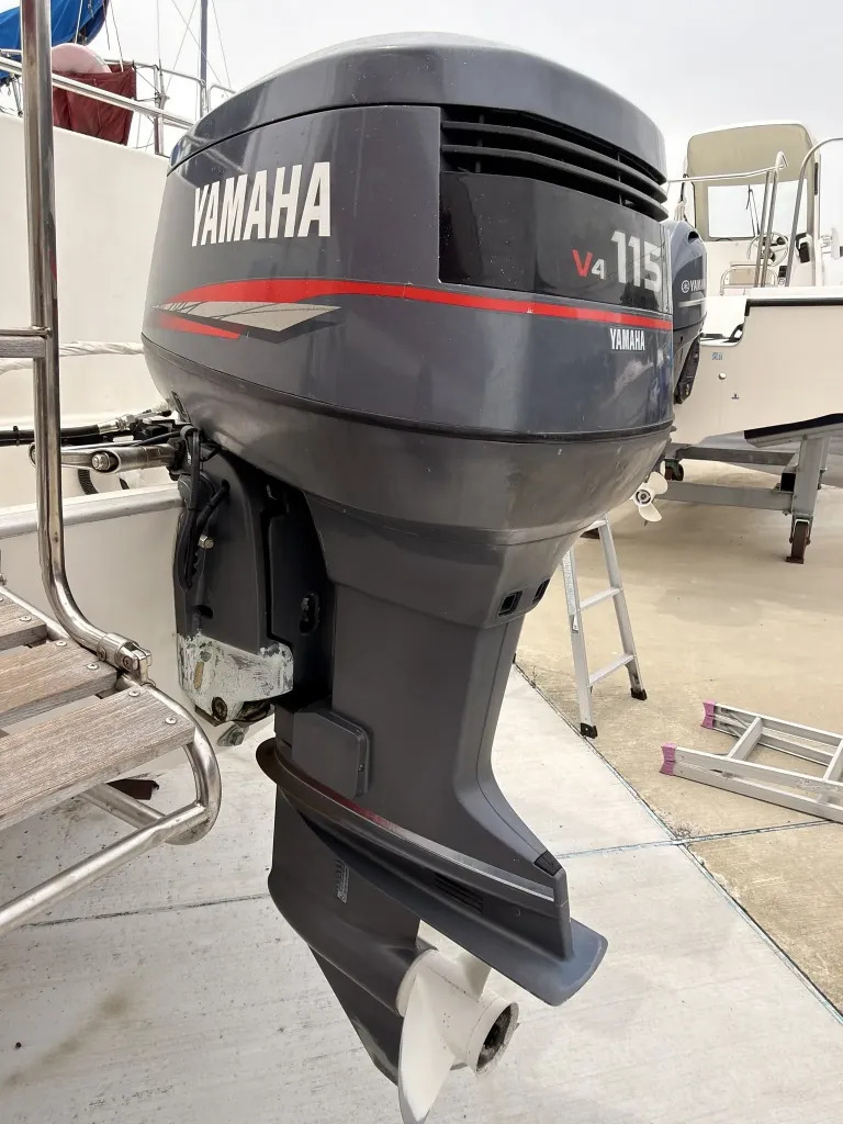 banner_093445-yamaha-f-23