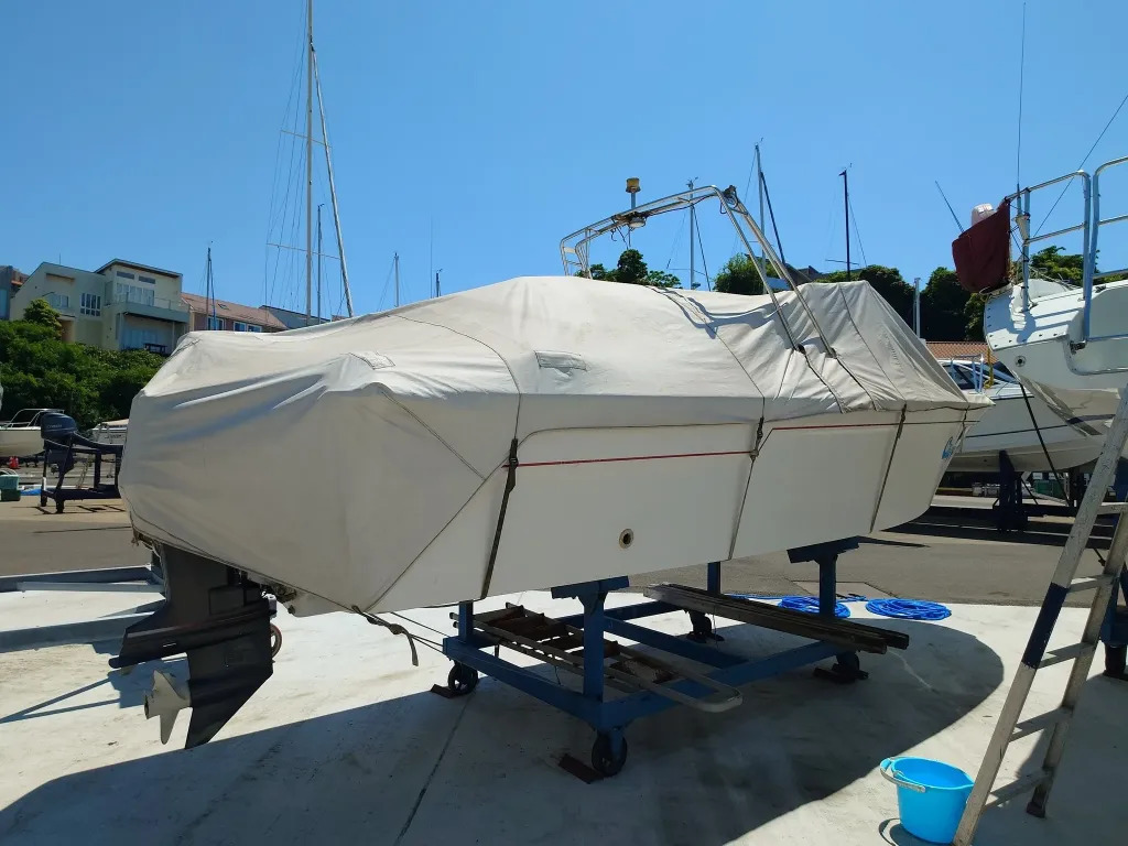 banner_093445-yamaha-f-23