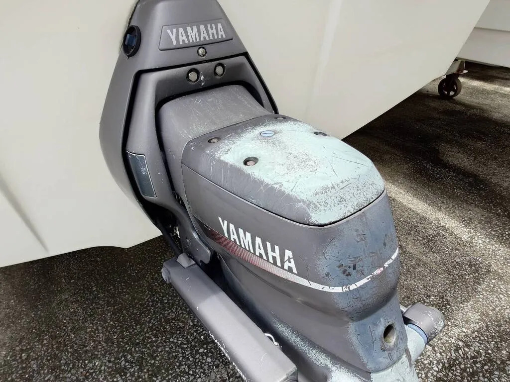 banner_093448-yamaha-uf-28