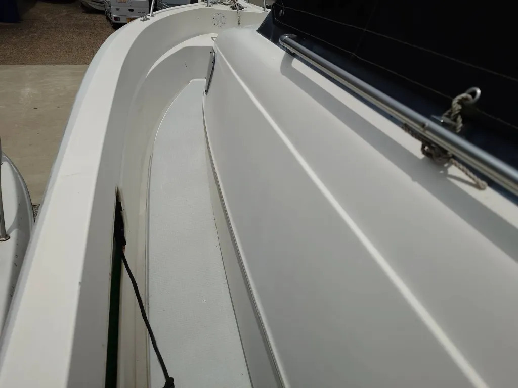 banner_093448-yamaha-uf-28