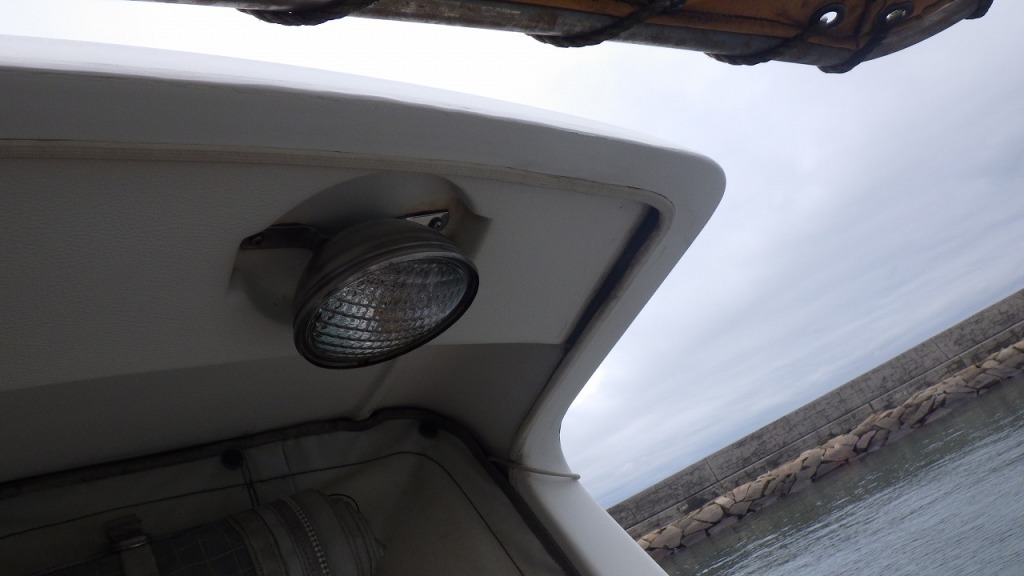 banner_093460-yamaha-uf-27
